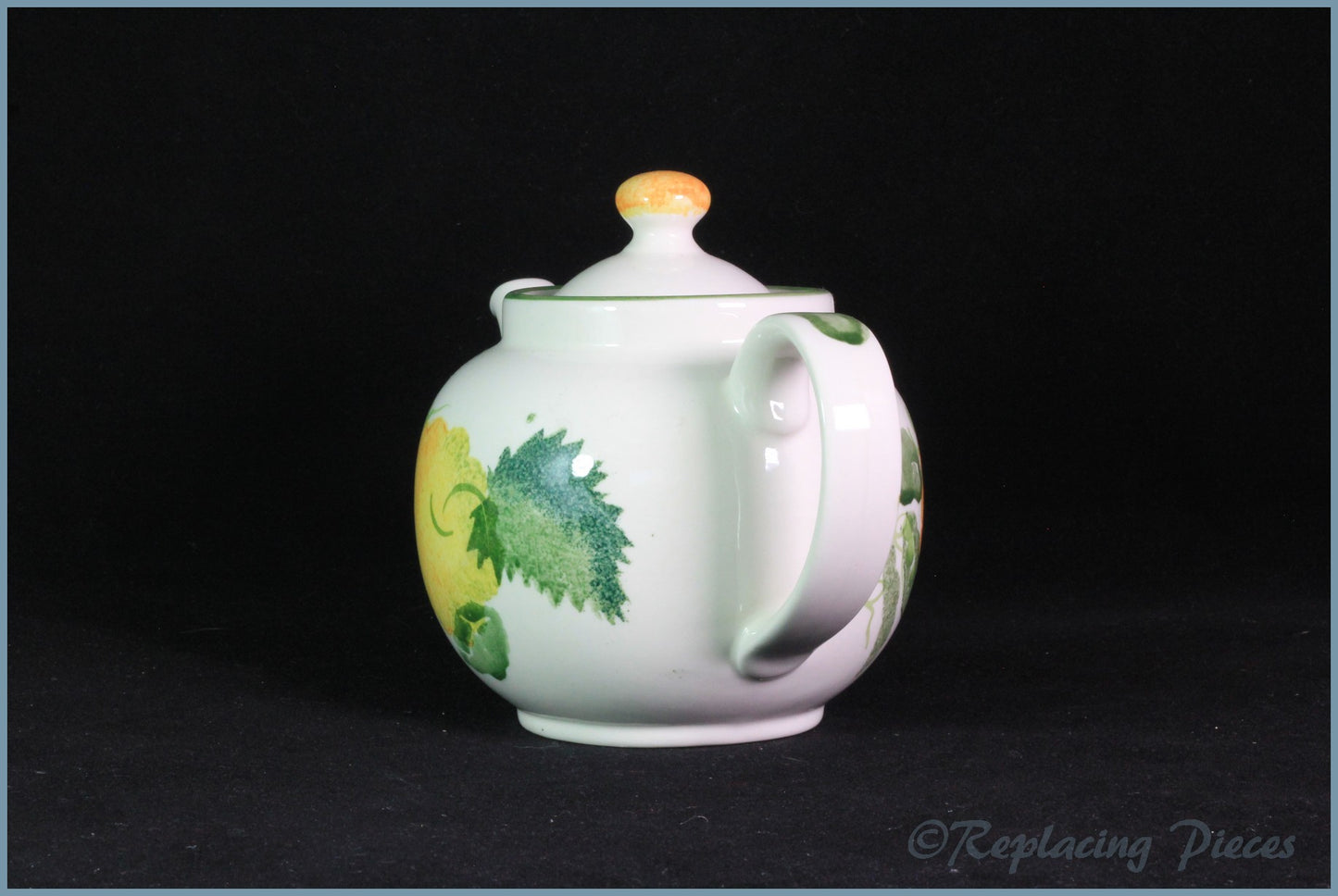 Poole - Calabash/Pea Flower - 1 Pint Teapot