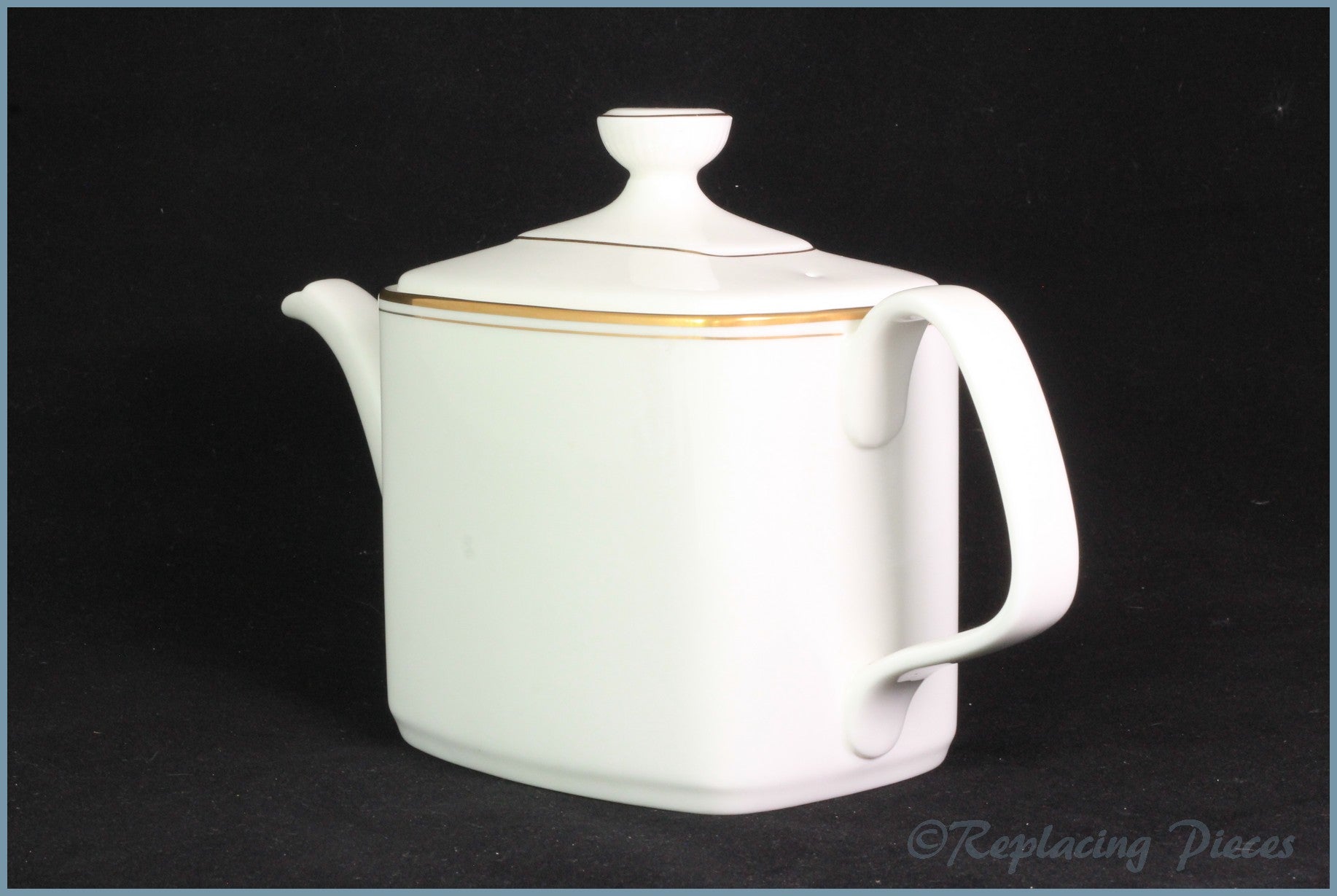 Royal Doulton - Gold Concord (H5049) - 2 Pint Teapot