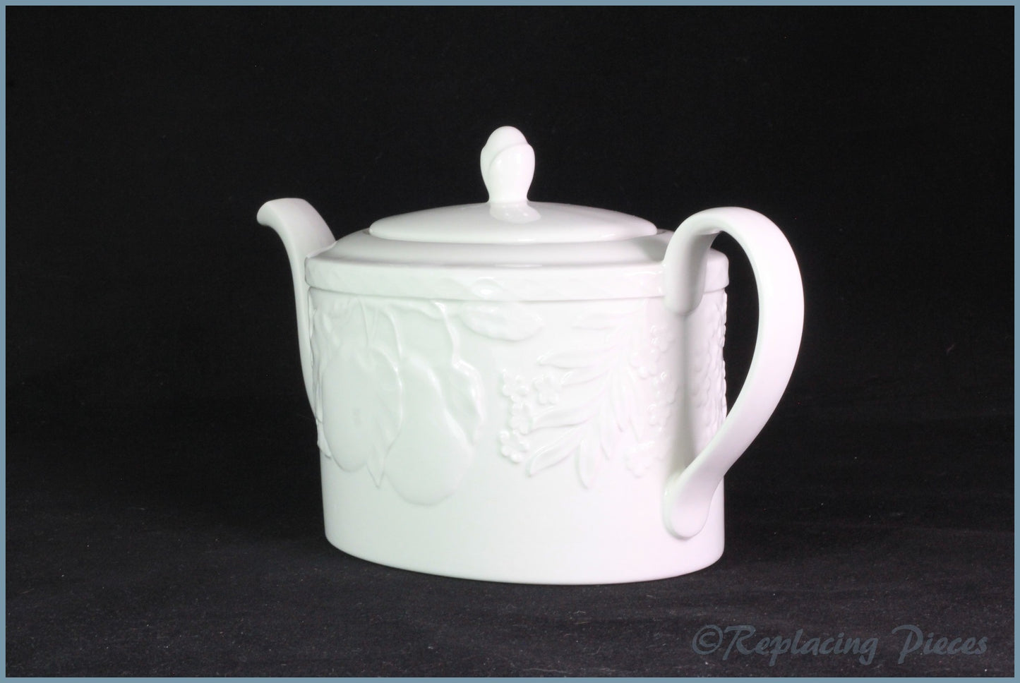 Franciscan - Country Fayre - 2 Pint Teapot