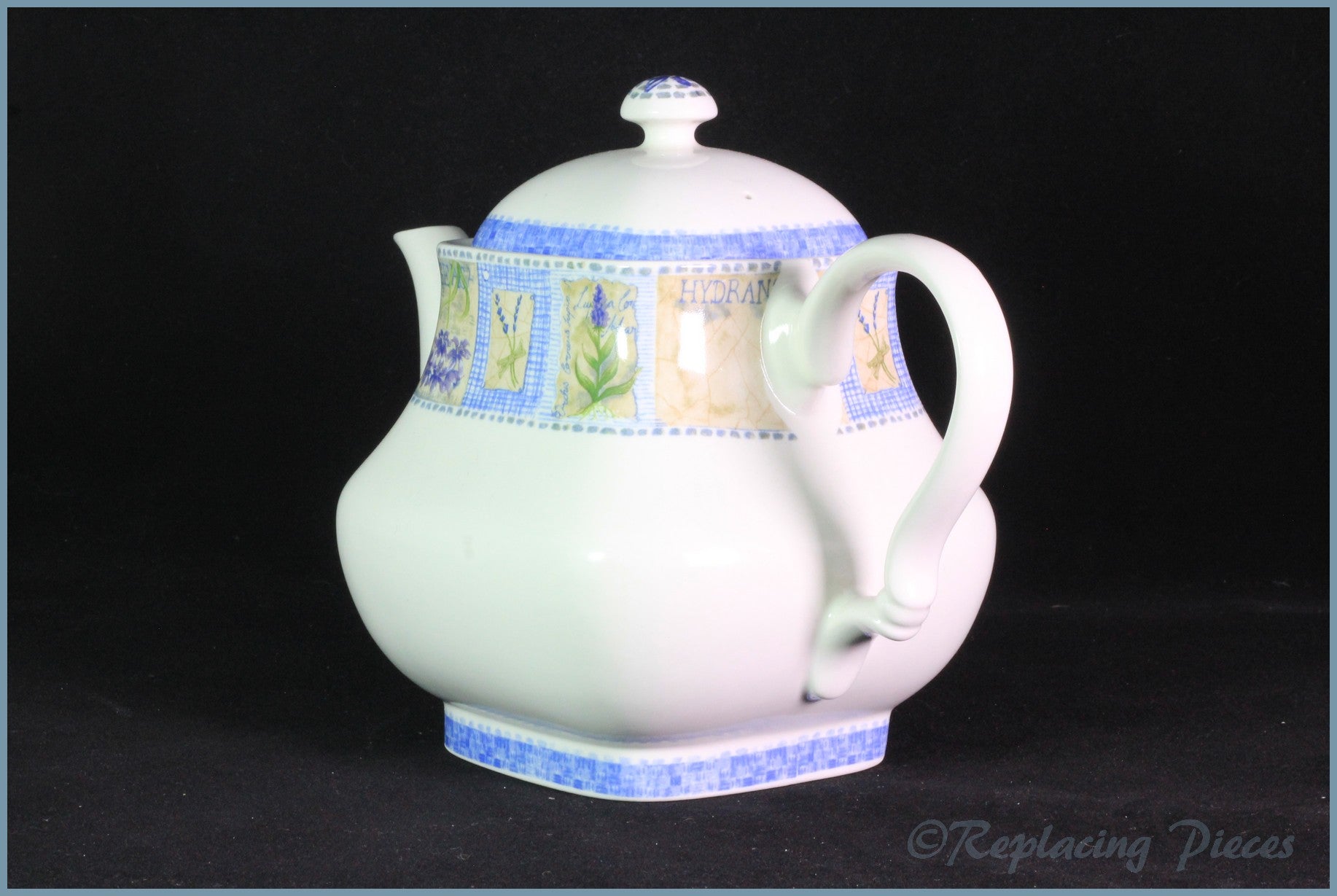 Churchill - Hydrangea - 2 Pint Teapot