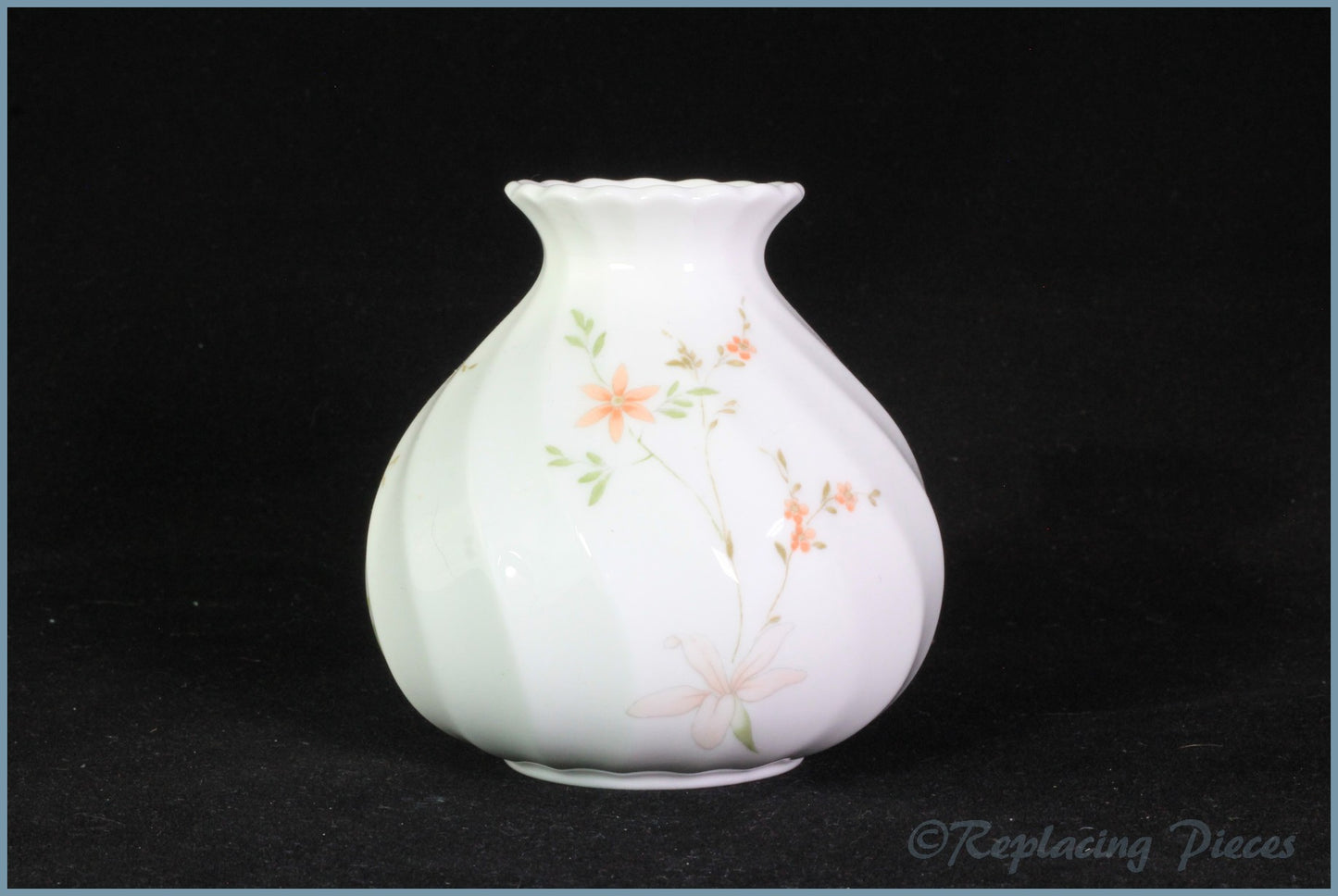 Wedgwood - Campion - Small Vase
